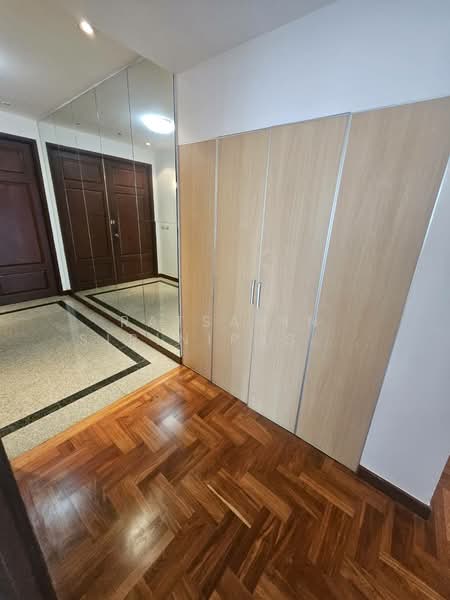The Grand Sethiwan, Bangkok, 82 Soi Sukhumvit 24, Khong Tan, Khlong Toei, Bangkok, 3 Bedrooms, 250 sqm, Condo For Rent, by Ratsarin Sirinipaspong, 500253028 - DDproperty.com