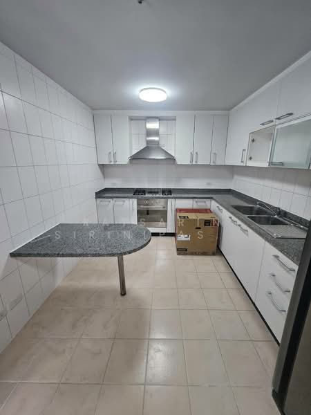 The Grand Sethiwan, Bangkok, 82 Soi Sukhumvit 24, Khong Tan, Khlong Toei, Bangkok, 3 Bedrooms, 250 sqm, Condo For Rent, by Ratsarin Sirinipaspong, 500253028 - DDproperty.com