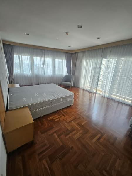 The Grand Sethiwan, Bangkok, 82 Soi Sukhumvit 24, Khong Tan, Khlong Toei, Bangkok, 3 Bedrooms, 250 sqm, Condo For Rent, by Ratsarin Sirinipaspong, 500253028 - DDproperty.com