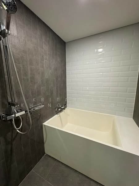 Landmark @MRTA Station, Bangkok, 397 Rama 9 Road, Bang Kapi, Huai Khwang, Bangkok, 2 Bedrooms, 70 sqm, Condo For Rent, by Kritaphak Khongmueang, 500253056 - DDproperty.com