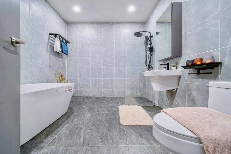 บ้าน 4-ห้องนอน, ชลบุรี, โป่ง, บางละมุง, ชลบุรี, 300 ตร.ม., บ้านเดี่ยว ขาย, โดย Thitiporn Pawikham, 500253090 - DDproperty.com