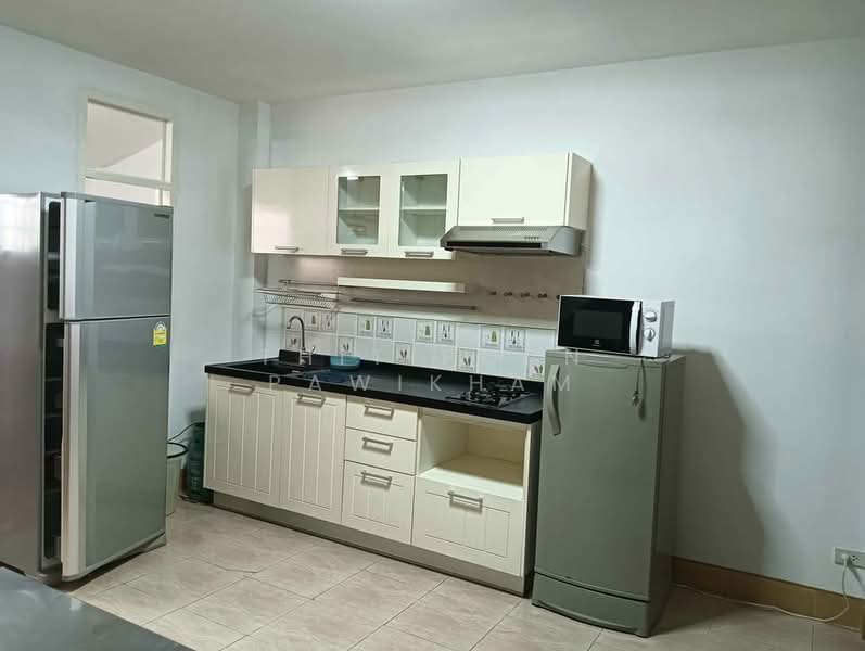 2-BR Townhouse, Chon Buri (Pattaya), Nong Pru, Bang Lamung (Pattaya), Chon Buri (Pattaya), 2 Bedrooms, 141 sqm, Townhouse For Sale, by Thitiporn Pawikham, 500253094 - DDproperty.com