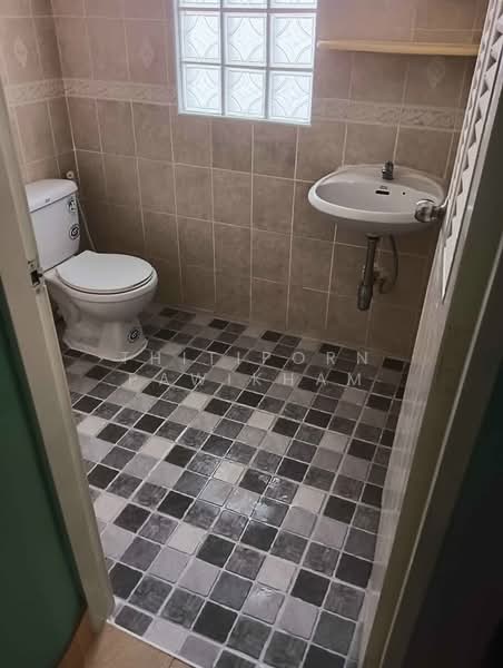 ทาวน์เฮ้าส์ 2-ห้องนอน, ชลบุรี, หนองปรือ, บางละมุง, ชลบุรี, 141 ตร.ม., ทาวน์เฮ้าส์ ขาย, โดย Thitiporn Pawikham, 500253094 - DDproperty.com