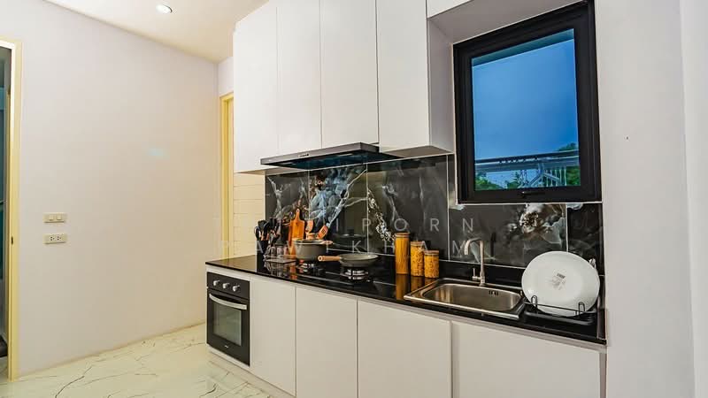 4-BR Villa, Chon Buri (Pattaya), Nong Pru, Bang Lamung (Pattaya), Chon Buri (Pattaya), 4 Bedrooms, 334 sqm, Villa For Sale, by Thitiporn Pawikham, 500253121 - DDproperty.com