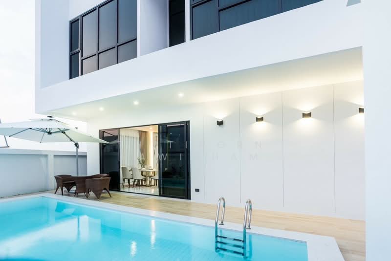 4-BR Villa, Chon Buri (Pattaya), Nong Pru, Bang Lamung (Pattaya), Chon Buri (Pattaya), 4 Bedrooms, 334 sqm, Villa For Sale, by Thitiporn Pawikham, 500253121 - DDproperty.com