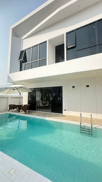 4-BR Villa, Chon Buri (Pattaya), Nong Pru, Bang Lamung (Pattaya), Chon Buri (Pattaya), 4 Bedrooms, 334 sqm, Villa For Sale, by Thitiporn Pawikham, 500253121 - DDproperty.com
