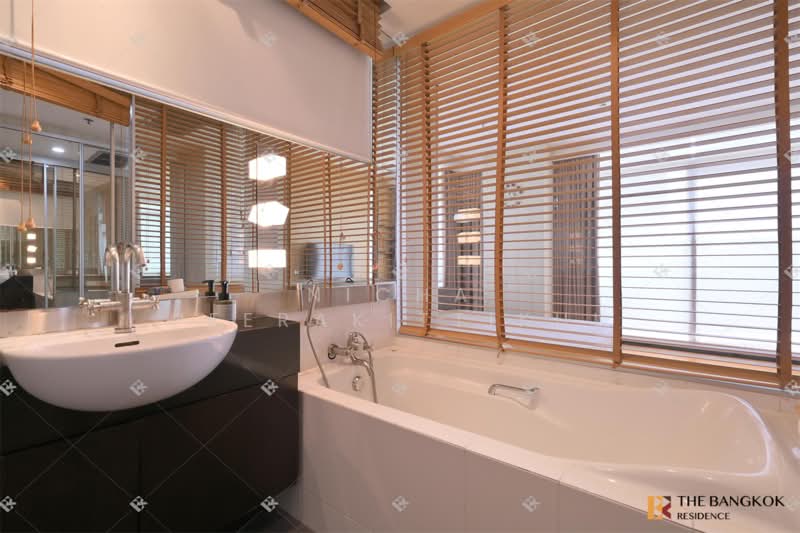 The Height, Bangkok, Soi Sukhumvit 55, Khlong Tan Nua, Watthana, Bangkok, 2 Bedrooms, 141 sqm, Condo For Rent, by Nicha Peerakittikul, 500253126 - DDproperty.com
