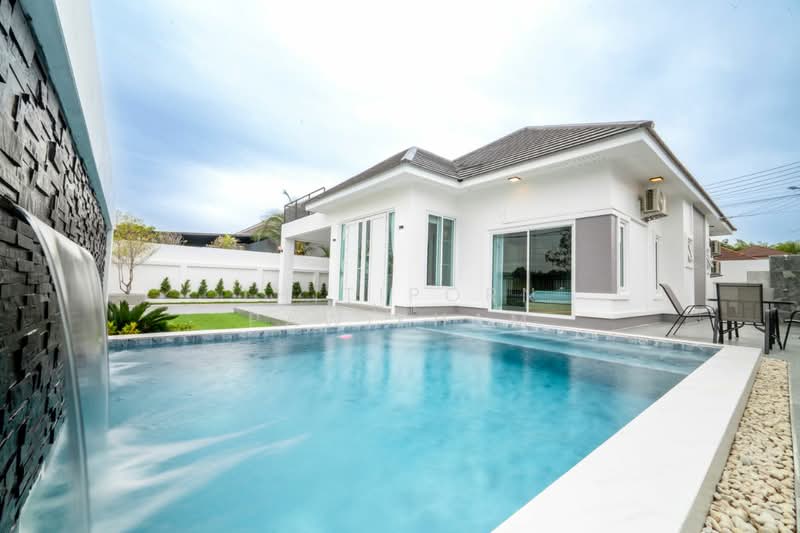 undefined, Chon Buri (Pattaya), Nong Pla Lai, Bang Lamung (Pattaya), Chon Buri (Pattaya), 3 Bedrooms, 263 sqm, Single Detached House For Sale, by Thitiporn Pawikham, 500253129 - DDproperty.com