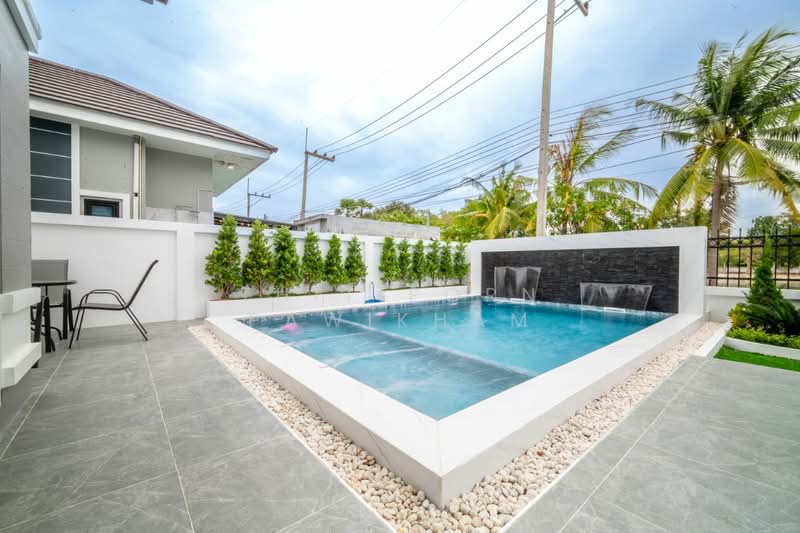 undefined, Chon Buri (Pattaya), Nong Pla Lai, Bang Lamung (Pattaya), Chon Buri (Pattaya), 3 Bedrooms, 263 sqm, Single Detached House For Sale, by Thitiporn Pawikham, 500253129 - DDproperty.com