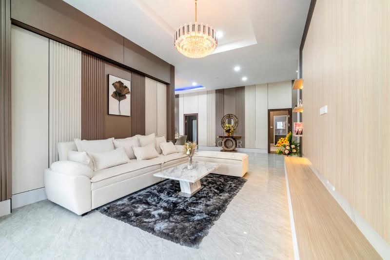 undefined, Chon Buri (Pattaya), Nong Pla Lai, Bang Lamung (Pattaya), Chon Buri (Pattaya), 3 Bedrooms, 263 sqm, Single Detached House For Sale, by Thitiporn Pawikham, 500253129 - DDproperty.com