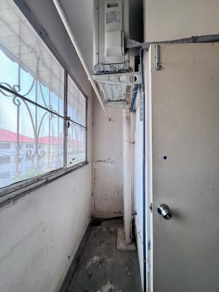 Baan Ua-Athorn Muangmai Bangphli, Samut Prakan, Soi Kan Kheha Chumchon Bang Phli 2 3, Bang Sao Thong, Bang Sao Thong, Samut Prakan, 1 Bedroom, 32 sqm, Condo For Sale, by The Best Property หลิน, 500253160 - DDproperty.com