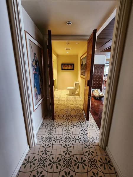 State Tower, Bangkok, 1055 Silom Road, Silom, Bang Rak, Bangkok, 2 Bedrooms, 267 sqm, Condo For Rent, by Khun Poon, 500253171 - DDproperty.com