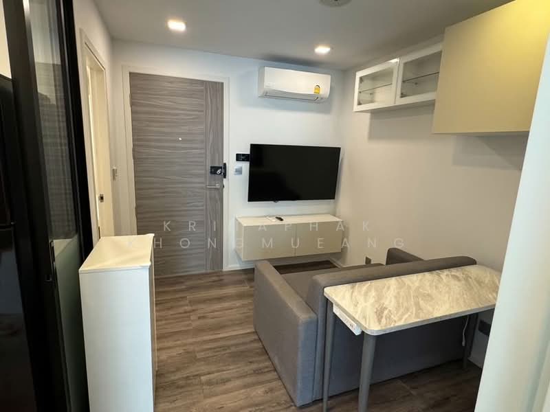 Atmoz Ratchada-Huaikwang, Bangkok, Saha Kan Pramun Alley, Wang Thonglang, Wang Thonglang, Bangkok, 1 Bedroom, 32 sqm, Condo For Sale, by Kritaphak Khongmueang, 500253233 - DDproperty.com