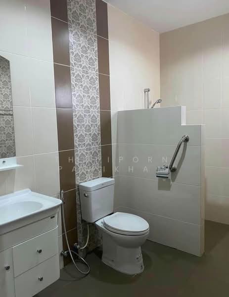 3-BR House, Chon Buri (Pattaya), Na Kloe, Bang Lamung (Pattaya), Chon Buri (Pattaya), 3 Bedrooms, 162 sqm, Single Detached House For Sale, by Thitiporn Pawikham, 500253246 - DDproperty.com