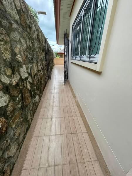 3-BR House, Chon Buri (Pattaya), Na Kloe, Bang Lamung (Pattaya), Chon Buri (Pattaya), 3 Bedrooms, 162 sqm, Single Detached House For Sale, by Thitiporn Pawikham, 500253246 - DDproperty.com