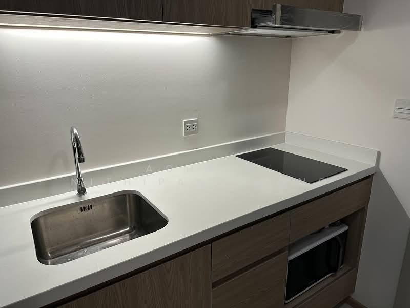 The Nest Chula-Samyan, Bangkok, Soi Chinda Thawin, Si Phraya Road, Maha Phrutharam, Bang Rak, Bangkok, 1 Bedroom, 35 sqm, Condo For Rent, by Achaya Nithipanyawong, 500253252 - DDproperty.com