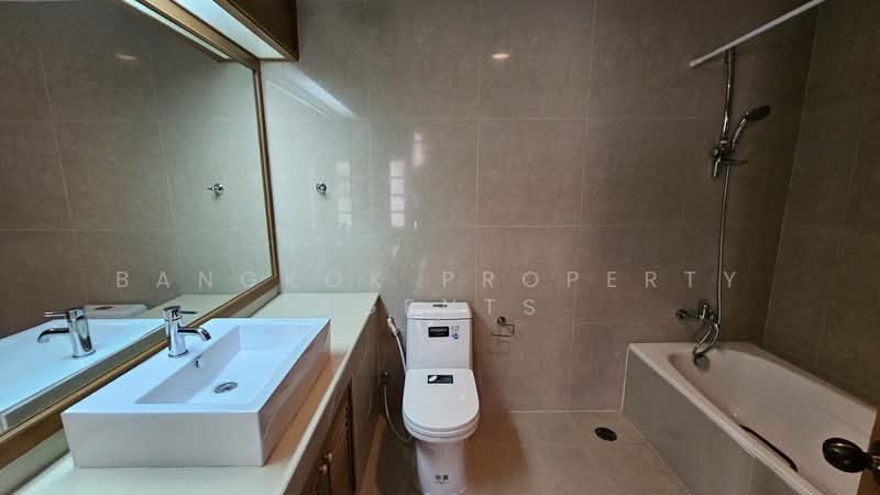 For Rent - Baan Vichien, Bangkok