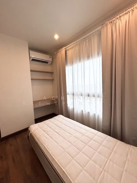 Q House Condo Sathorn, Bangkok, Thonburi Road, Khlong Ton Sai, Khlong San, Bangkok, 2 Bedrooms, 71 sqm, Condo For Rent, by Achaya Nithipanyawong, 500253282 - DDproperty.com