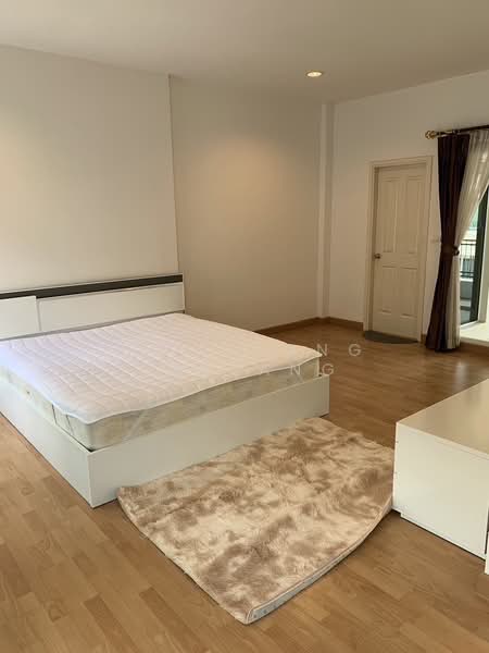 Baan Klang Muang Urbanion Kaset - Nawamin 2, Bangkok, Lat Pla Khao Road, Anusaowari, Bang Khen, Bangkok, 3 Bedrooms, 165 sqm, Townhouse For Rent, by Sirithong Saetang, 500253298 - DDproperty.com