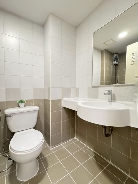 Lumpini Condo Town Bodindecha Ramkhamhaeng, Bangkok, Soi Ramkhamhaeng 43/1, Phlapphla, Wang Thonglang, Bangkok, 1 Bedroom, 28 sqm, Condo For Sale, by Kulanat Ananvutisombat, 500253299 - DDproperty.com