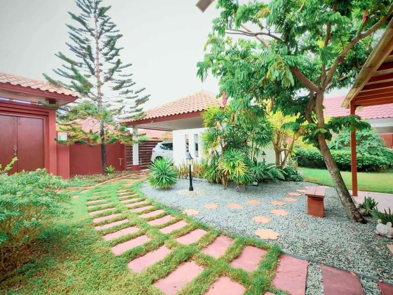 undefined, Chon Buri (Pattaya), Huai Yai, Bang Lamung (Pattaya), Chon Buri (Pattaya), 2 Bedrooms, 200 sqm, Villa For Sale, by Thitiporn Pawikham, 500253326 - DDproperty.com