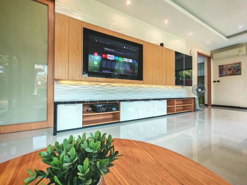 undefined, Chon Buri (Pattaya), Huai Yai, Bang Lamung (Pattaya), Chon Buri (Pattaya), 2 Bedrooms, 200 sqm, Villa For Sale, by Thitiporn Pawikham, 500253326 - DDproperty.com