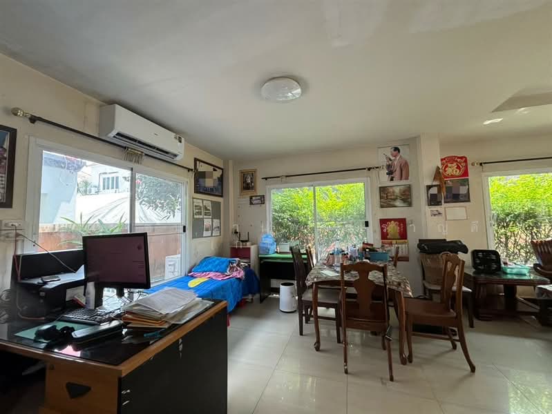 ชาร์ล็อตส์วิลล์ (Charlotte's Ville) ซอยหทัยราษฏร์74 แยก27, ปทุมธานี, ถนนวงแหวนกาญจนาภิเษก, บึงคำพร้อย, ลำลูกกา, ปทุมธานี, 400 ตร.ม., บ้านเดี่ยว ขาย, โดย คุณ ชนกานต์ สำราญดี (กาน), 500253327 - DDproperty.com