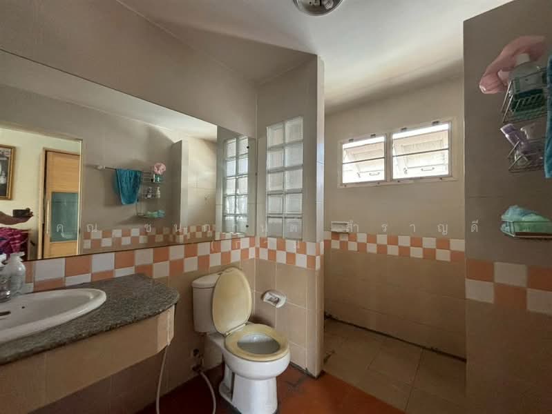 ชาร์ล็อตส์วิลล์ (Charlotte's Ville) ซอยหทัยราษฏร์74 แยก27, ปทุมธานี, ถนนวงแหวนกาญจนาภิเษก, บึงคำพร้อย, ลำลูกกา, ปทุมธานี, 400 ตร.ม., บ้านเดี่ยว ขาย, โดย คุณ ชนกานต์ สำราญดี (กาน), 500253327 - DDproperty.com