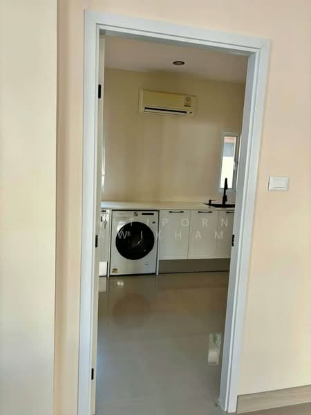 2-BR House, Chon Buri (Pattaya), Nong Pla Lai, Bang Lamung (Pattaya), Chon Buri (Pattaya), 2 Bedrooms, 141 sqm, Single Detached House For Sale, by Thitiporn Pawikham, 500253361 - DDproperty.com