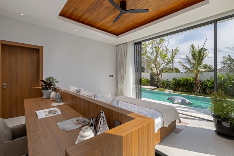 Mouana Serenity Cherngtalay, Phuket, Thep Krasattri, Thalang, Phuket, 4 Bedrooms, 465 sqm, Villa For Sale, by Mark Horsfall, 500253380 - DDproperty.com