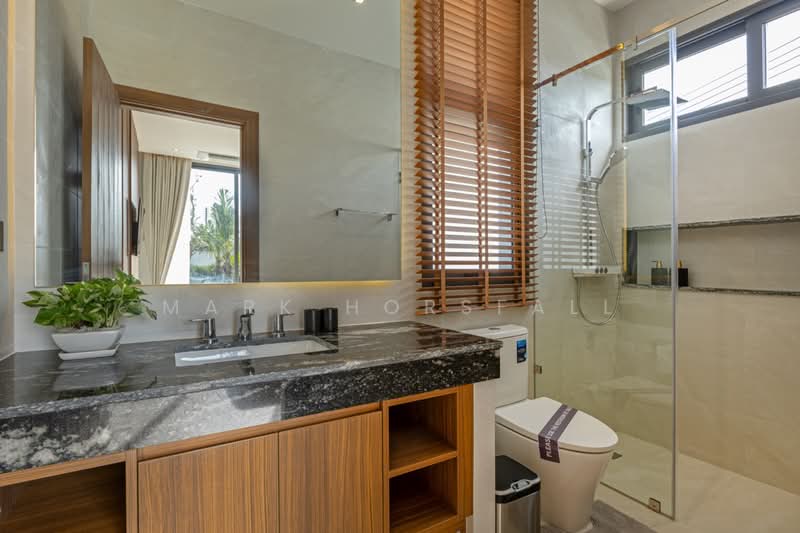 Mouana Serenity Cherngtalay, Phuket, Thep Krasattri, Thalang, Phuket, 4 Bedrooms, 465 sqm, Villa For Sale, by Mark Horsfall, 500253380 - DDproperty.com