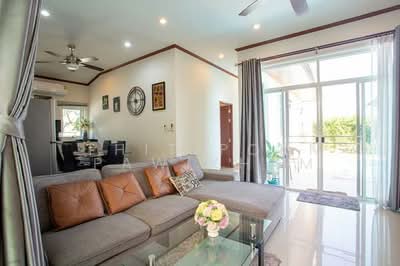 ขาย - Beach 7 Condominium : บีช 7 คอนโดมิเนียม, ชลบุรี