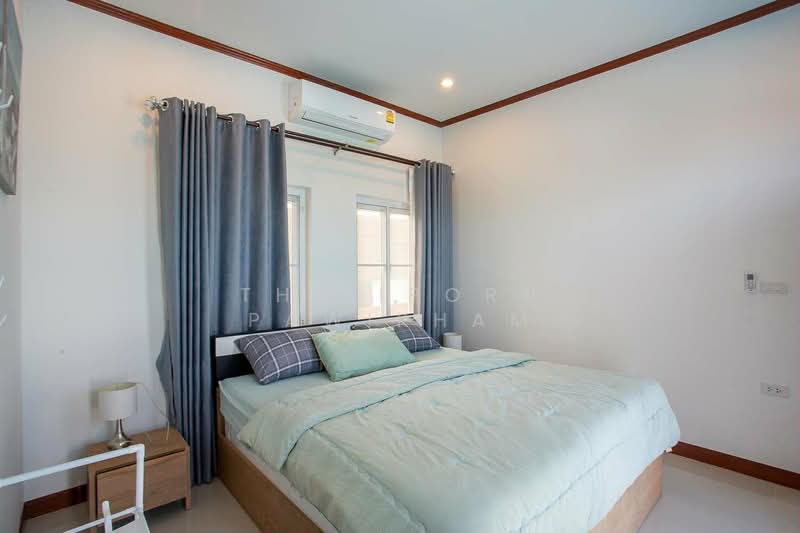 Beach 7 Condominium, Chon Buri (Pattaya), Nong Pru, Bang Lamung (Pattaya), Chon Buri (Pattaya), 3 Bedrooms, 150 sqm, Condo For Sale, by Thitiporn Pawikham, 500253395 - DDproperty.com