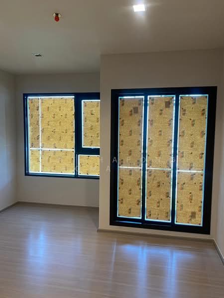 Life Sathorn Sierra, Bangkok, Ratchaphruek Rd, Talat Plu, Thon Buri, Bangkok, 1 Bedroom, 29 sqm, Condo For Rent, by Natthapong Laomahong, 500253396 - DDproperty.com