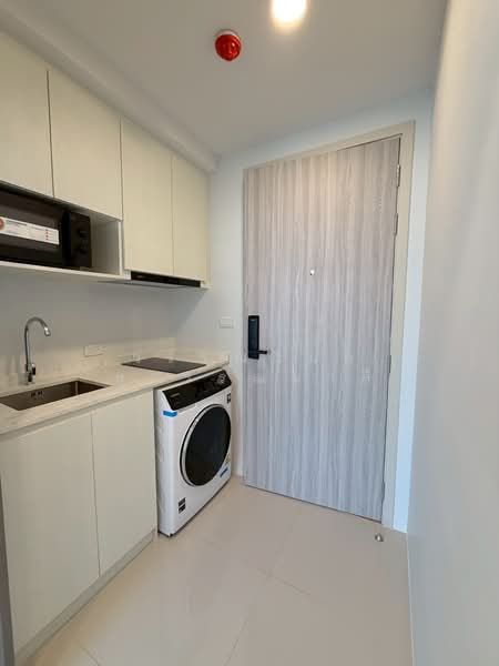 ESQUE Sukhumvit 101/1, Bangkok, Soi Wachiratham Sathit 25, Bang Chak, Phra Khanong, Bangkok, 1 Bedroom, 34 sqm, Condo For Sale, by วรรณวิมล สุวรรณมาลี, 500253432 - DDproperty.com