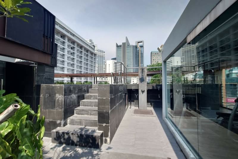 Focus Ploenchit, Bangkok, Soi Sukhumvit 2, Khlong Toei, Khlong Toei, Bangkok, 1 Bedroom, 33 sqm, Condo For Sale, by The Best Property เวีย, 500253437 - DDproperty.com