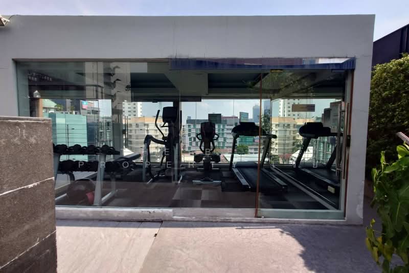 Focus Ploenchit, Bangkok, Soi Sukhumvit 2, Khlong Toei, Khlong Toei, Bangkok, 1 Bedroom, 33 sqm, Condo For Sale, by The Best Property เวีย, 500253437 - DDproperty.com