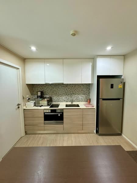 The Room Sukhumvit 21 : เดอะ รูม สุขุมวิท 21, กรุงเทพ, ถนน อโศกมนตรี, คลองเตยเหนือ, วัฒนา, กรุงเทพ, 52 ตร.ม., คอนโด ให้เช่า, โดย Keerati  Wangrujirakul, 500253443 - DDproperty.com