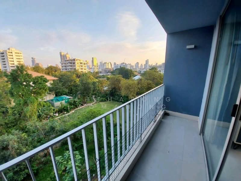 Downtown Forty Nine, Bangkok, Sukhumvit 39 Road, Khlong Tan Nua, Watthana, Bangkok, 2 Bedrooms, 69 sqm, Condo For Rent, by Natthapong Laomahong, 500253460 - DDproperty.com