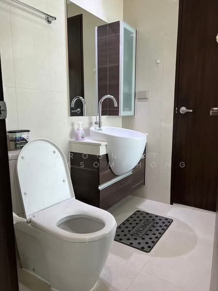 Sky Walk Residences, Bangkok, 1599 Sukhumvit Road, Phra Kanong Nua, Watthana, Bangkok, 1 Bedroom, 52 sqm, Condo For Rent, by Aroonrat Sueasomphong, 500253478 - DDproperty.com