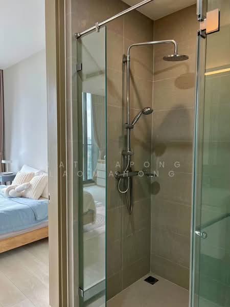 Noble Ploenchit, Bangkok, 1035 Ploenchit  Road, Lumphini, Pathum Wan, Bangkok, 1 Bedroom, 50 sqm, Condo For Rent, by Natthapong Laomahong, 500253482 - DDproperty.com