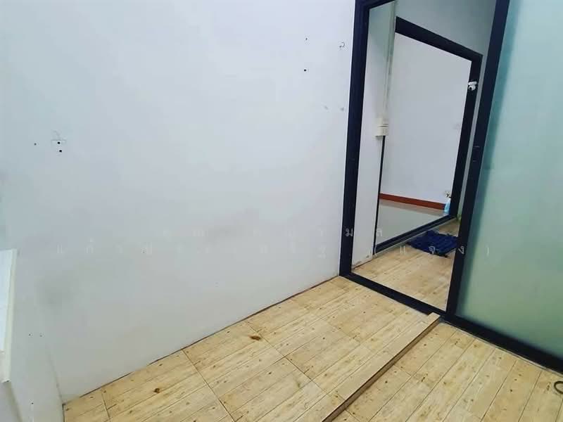 ทาวน์เฮ้าส์ 2 ชั้น 33.1 ตร.ว. หมู่บ้านสวัสดี ซอยหทัยราษฎร์2 ถนนสายไหม, Pathum Thani, ถนนสายไหม, Lat Sawai, Lam Luk Ka, Pathum Thani, 3 Bedrooms, 150 sqm, Townhouse For Sale, by คุณ ศญามล แก้วประเสริฐ (แจง), 500253486 - DDproperty.com