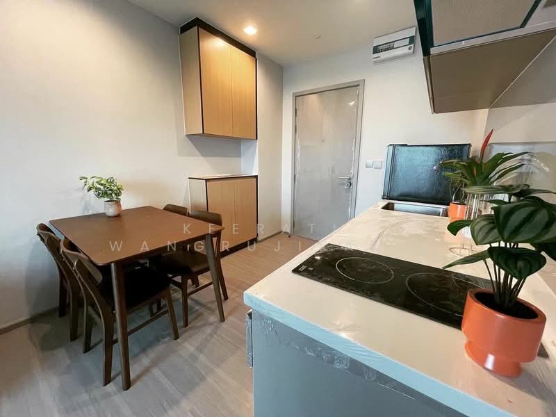 Life Sukhumvit 62, Bangkok, Soi Sukhumvit 62, Bang Chak, Phra Khanong, Bangkok, 2 Bedrooms, 50 sqm, Condo For Rent, by Keerati  Wangrujirakul, 500253493 - DDproperty.com