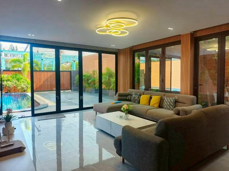 View Point Village, Chon Buri (Pattaya), Pattaya City, Bang Lamung, Bang Lamung (Pattaya), Chon Buri (Pattaya), 7 Bedrooms, 1,664 sqm, Villa For Rent, by ชาลิสา ปัสสาคร, 500253500 - DDproperty.com