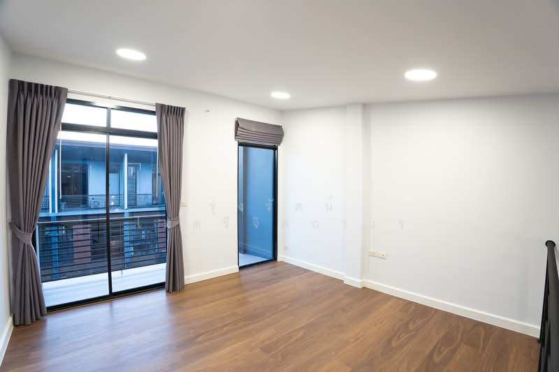 Haus 35 Chaengwattana, Nonthaburi, Khlong Klue, Pak Kret, Nonthaburi, , 162 sqm, Office Space For Sale, by Roongrat Maitreejittawon, 500253515 - DDproperty.com