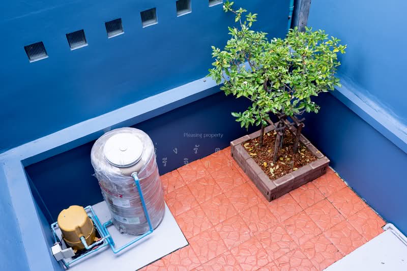 เฮ้าส์ 35 แจ้งวัฒนะ, นนทบุรี, คลองเกลือ, ปากเกร็ด, นนทบุรี, 162 ตร.ม., สำนักงาน ขาย, โดย รุ่งรัตน์ ไมตรีจิตถาวร, 500253515 - DDproperty.com