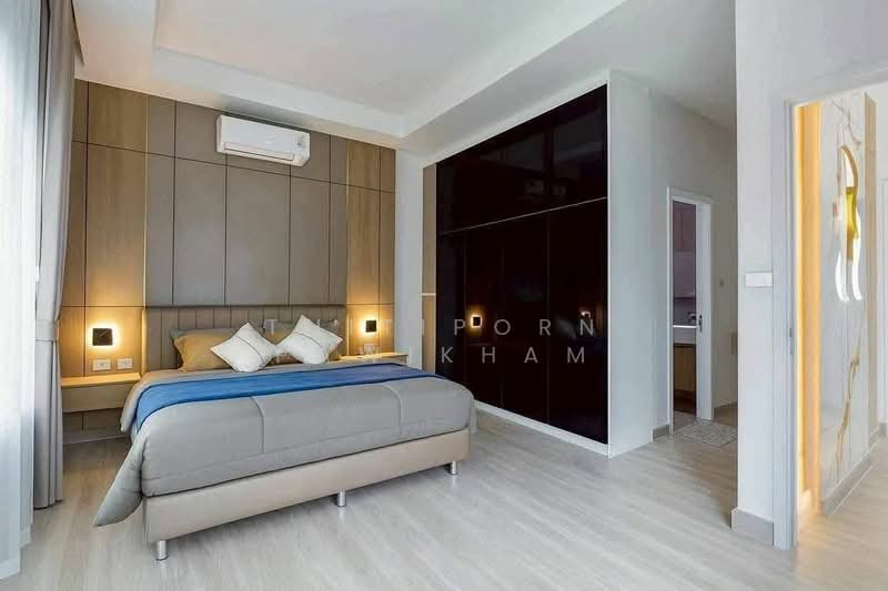 5-BR House, Chon Buri (Pattaya), Poong, Bang Lamung (Pattaya), Chon Buri (Pattaya), 5 Bedrooms, 260 sqm, Single Detached House For Sale, by Thitiporn Pawikham, 500253539 - DDproperty.com