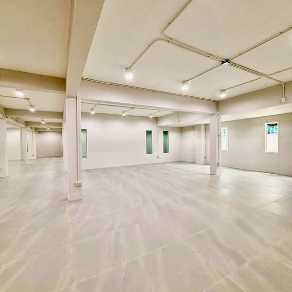 Office Sukhumvit 71 (Pridi 14 Yak 1), Near BTS Phra Khanong, Bangkok, Phra Kanong Nua, Watthana, Bangkok, , 480 sqm, Shophouse For Rent, by LINE @firststep, 500253564 - DDproperty.com