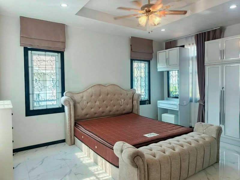 Baan Fah Rim Haad, Chon Buri (Pattaya), Pattaya City, Bang Lamung, Bang Lamung (Pattaya), Chon Buri (Pattaya), 5 Bedrooms, 260 sqm, Single Detached House For Rent, by ชาลิสา ปัสสาคร, 500253583 - DDproperty.com