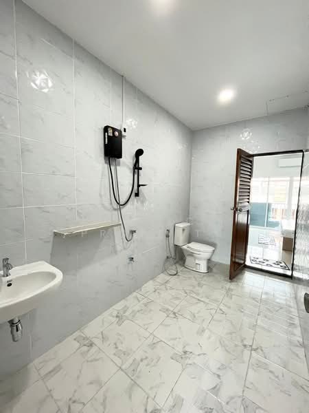 Klongchan villa, Bangkok, Anusaowari, Bang Khen, Bangkok, 3 Bedrooms, 190 sqm, Townhouse For Rent, by Correct Property, 500253586 - DDproperty.com